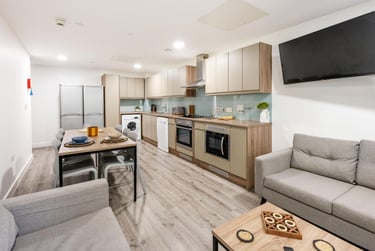 1 bed flat, Howard Gardens, Adamstown, Cardiff, CF240FA - Image 8